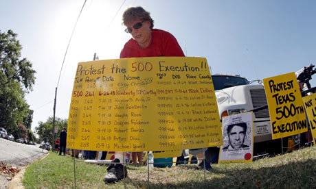 Protestation contre la peine de mort au Texas (photo The Guardian)